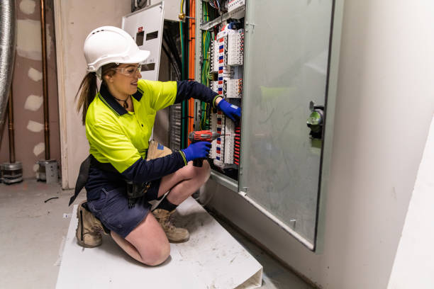 Best Affordable Electrician  in Greenfield, WI